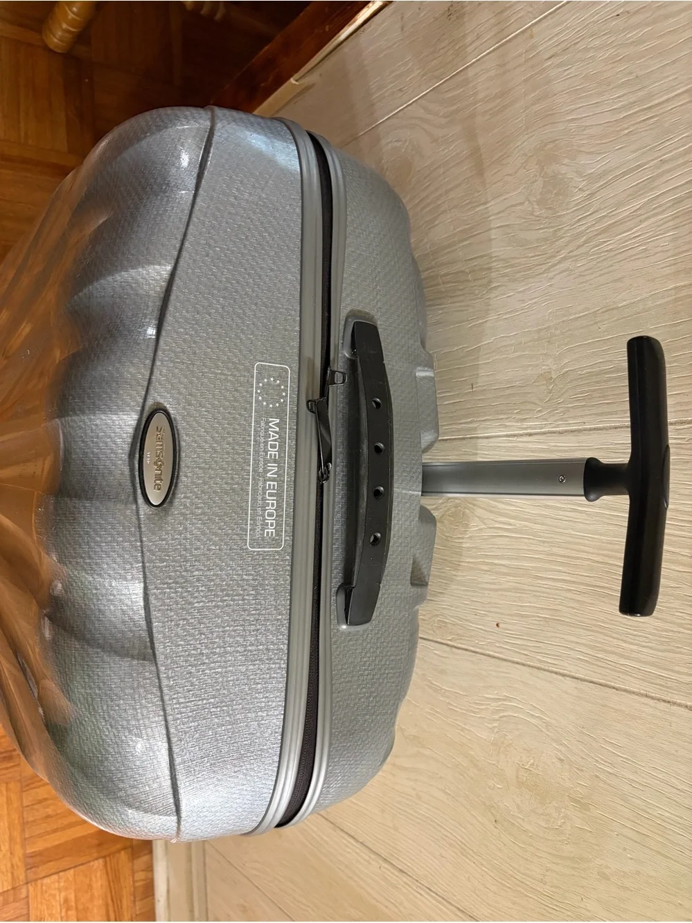 Samsonite Cosmolite 75cm Large Spinner Suitcase - Hardside 5.7 lbs/94L